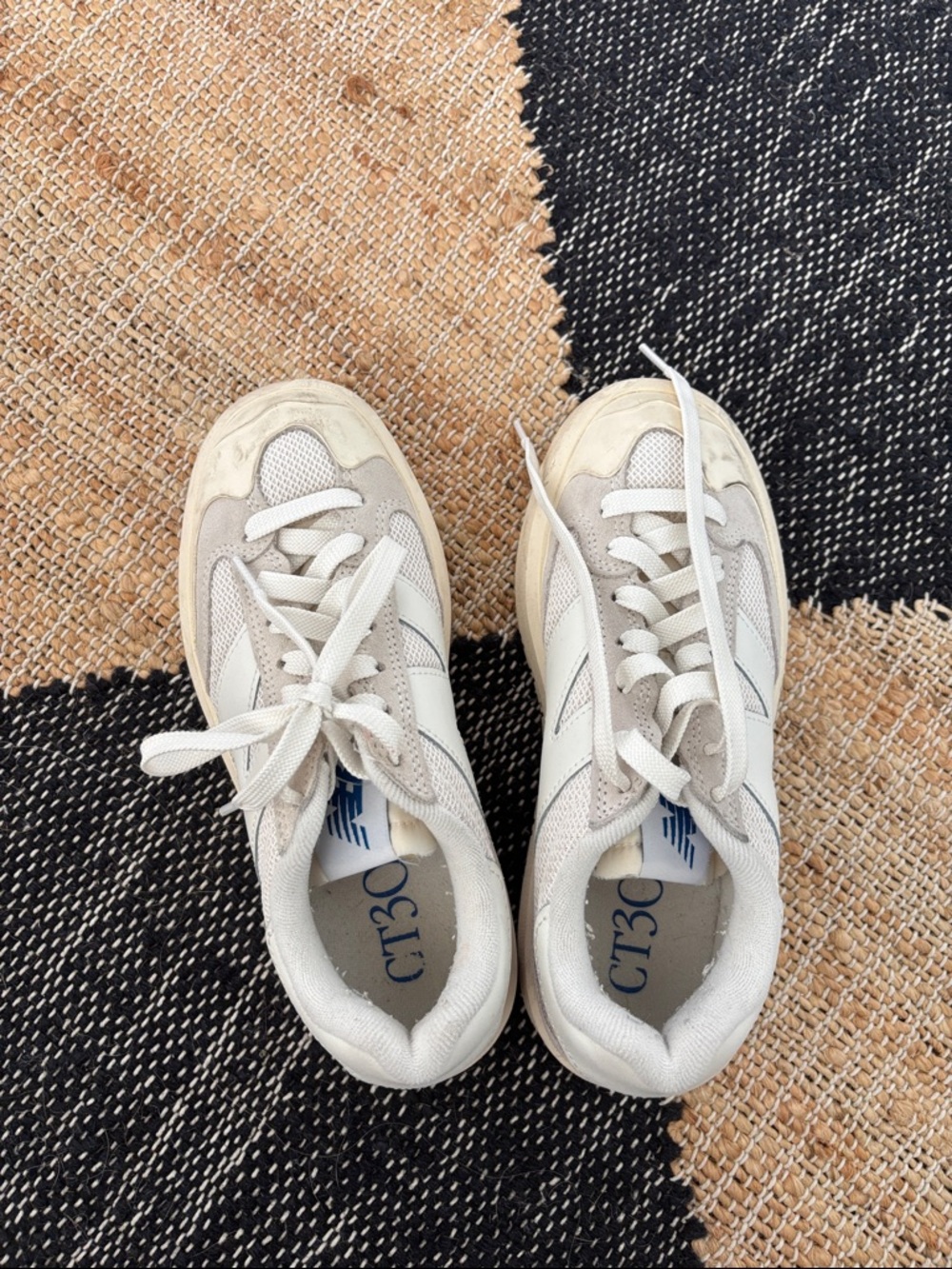 NEW BALANCE CT302- white and grey sneakers
